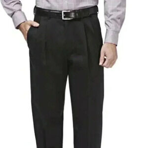 Haggar Clothing Premium No Iron Khaki Pants